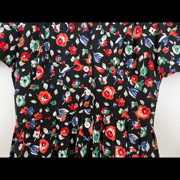Vintage Cacharel floral dress - Picture 8 of 8